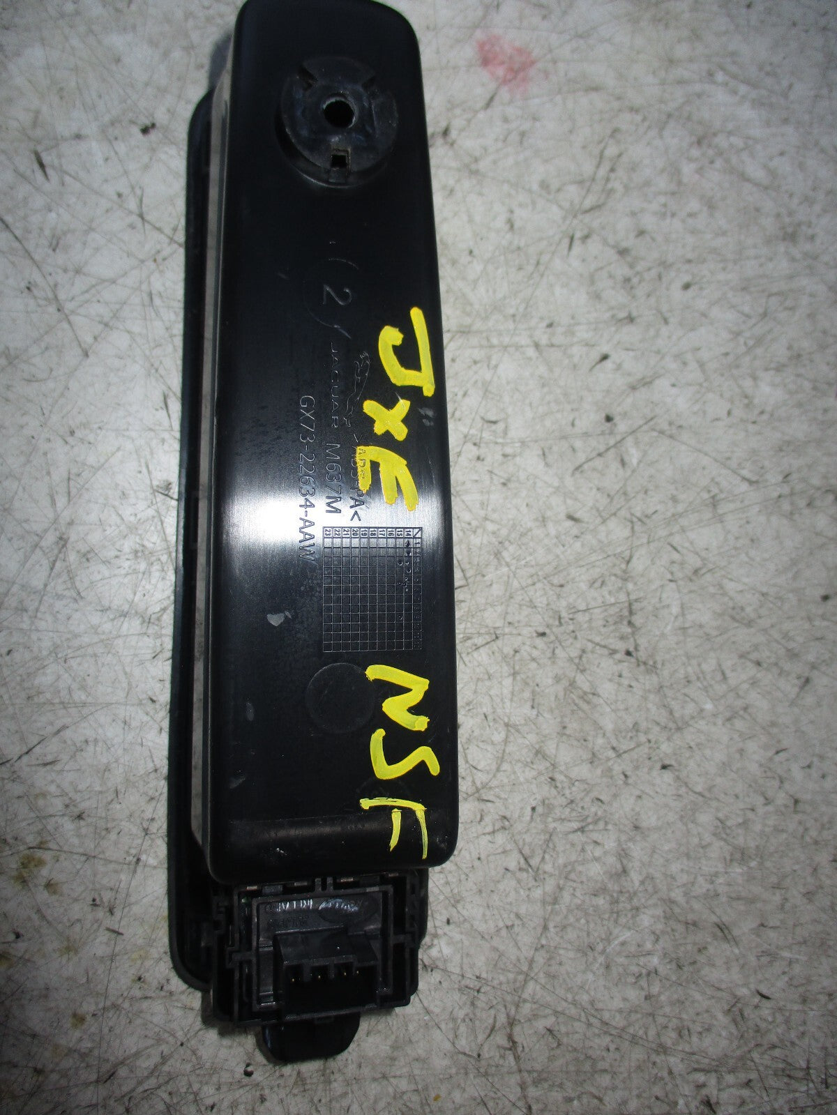 JAGUAR XE 2017 REAR PASSENGER SIDE DOOR SWITCH GX7322634AAW