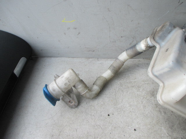 AUDI A3 2006 TYPE 8P WINDSCREEN WASHER BOTTLE TANK WITH PUMP 1K0955453Q