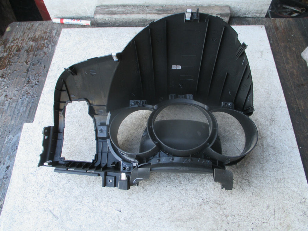 KIA VENGA 2018 SPEEDOMETER INSTRUMENT CLUSTER SURROUND TRIM