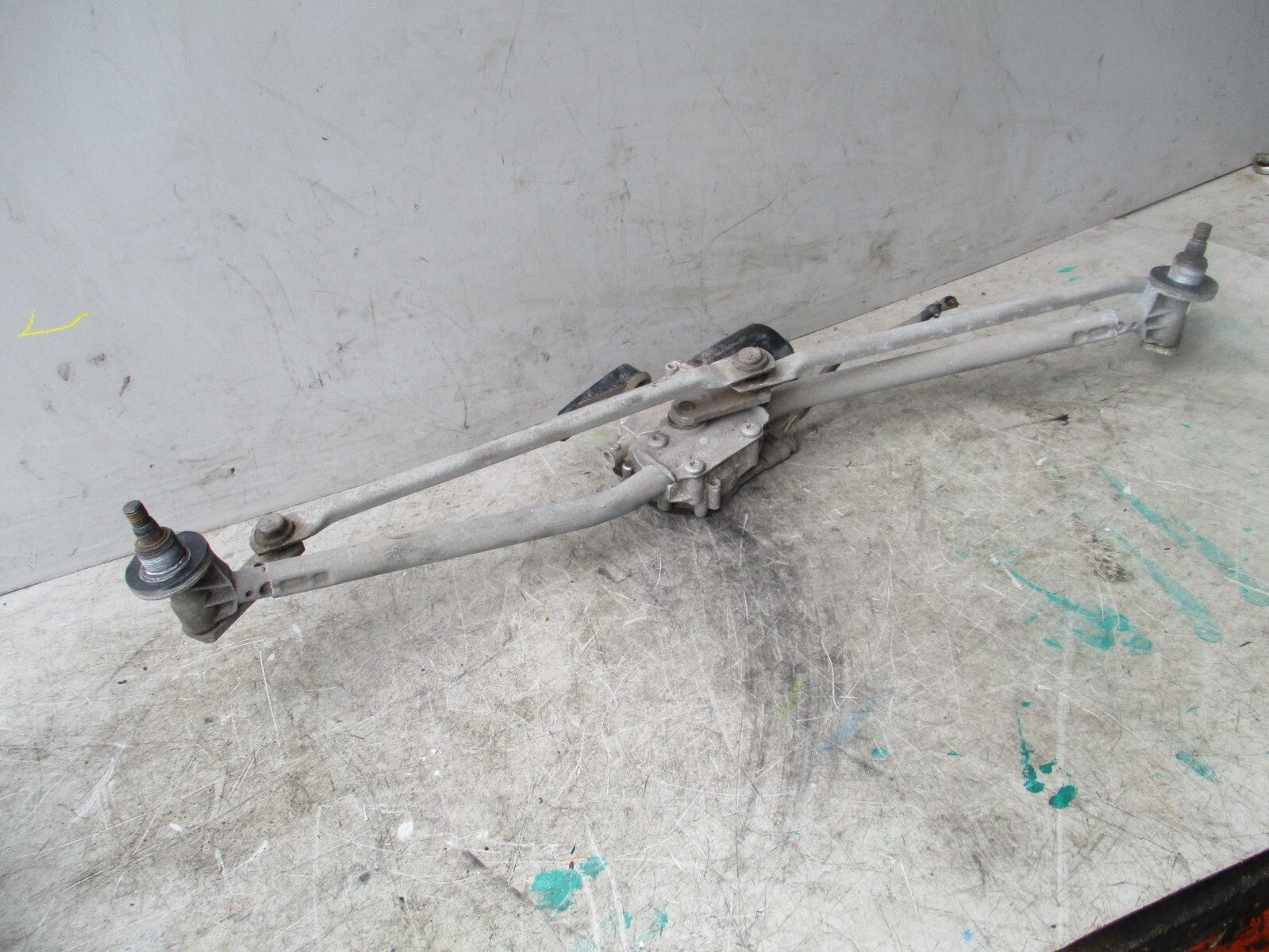 MERCEDES BENZ SPRINTER W907 2019 FRONT WINDSCREEN WIPER MOTOR LINKAGES