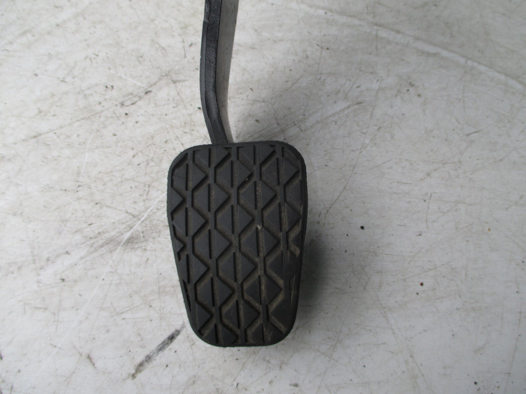 FORD FIESTA MK7 2017 FOOT BRAKE PEDAL ARM UNIT ONLY WITH RUBBER PAD
