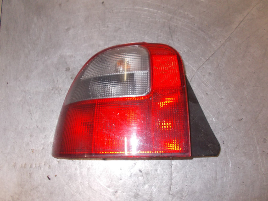ROVER 45 2004 NSR PASSENGER SIDE REAR LIGHT TAIL LIGHT