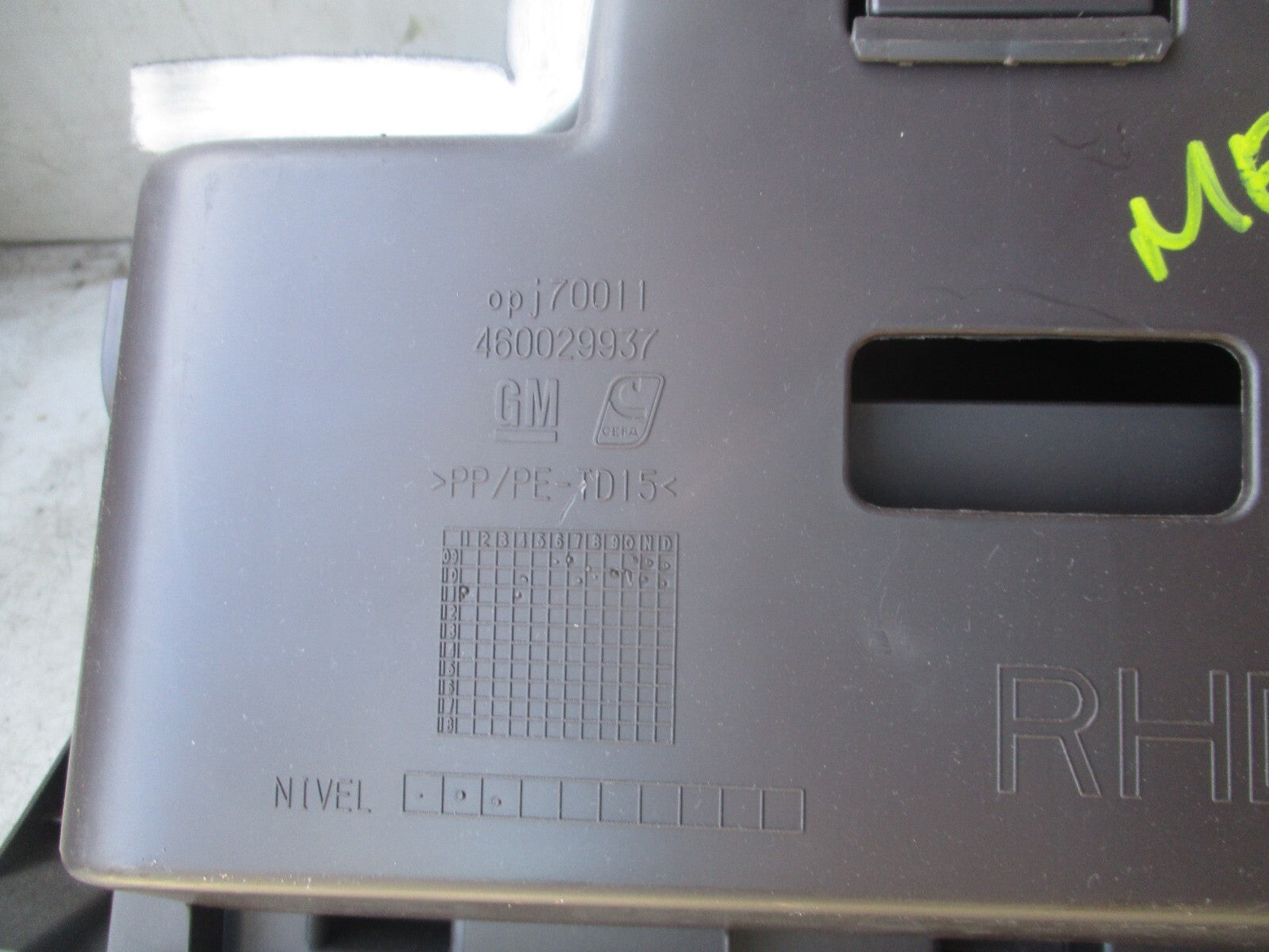 2014 VAUXHALL MERIVA B PASSENGER SIDE GLOVEBOX 460029937