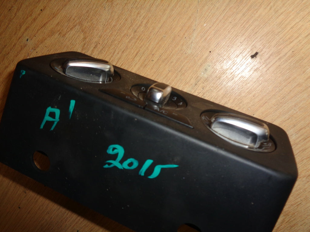 AUDI A1 2015 8X 1.0 TFSI HEATER CLIMATE CONTROL PANEL SWITCH 8XA820045A