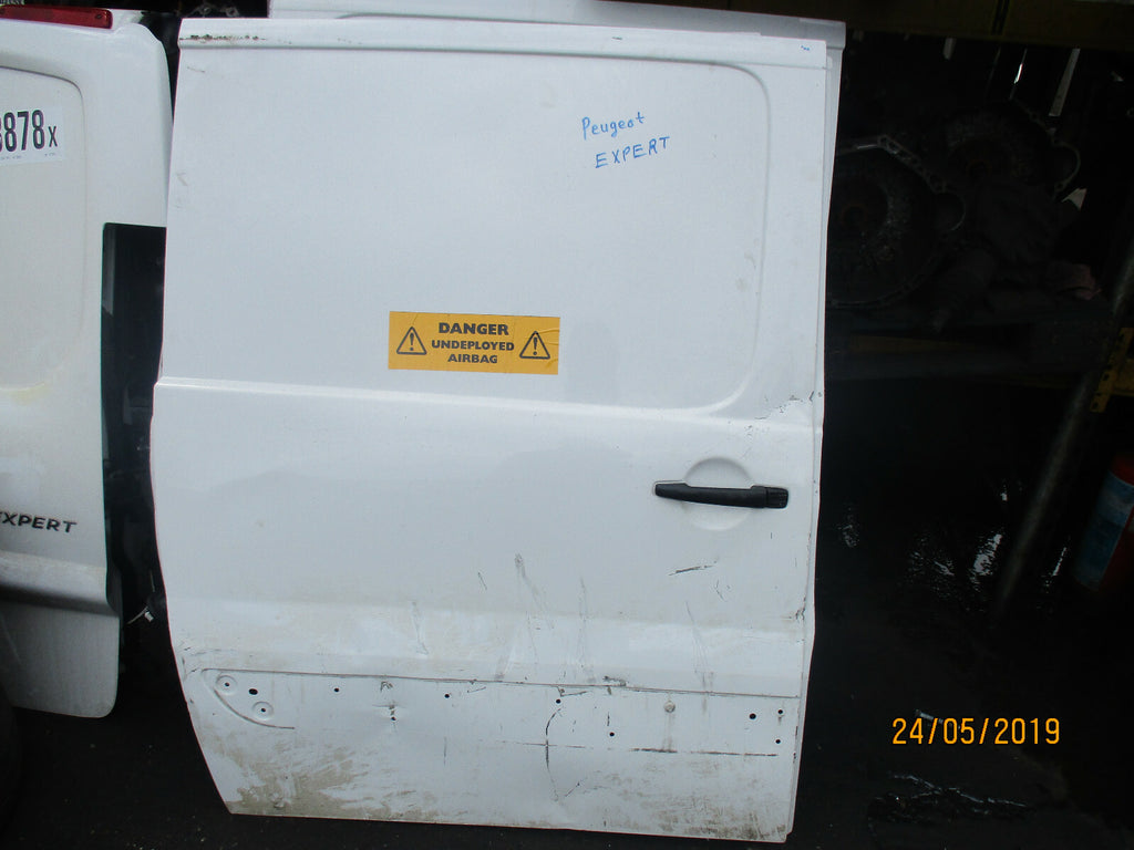 PEUGEOT EXPERT MK2 OS DRIVER SIDE SLIDING DOOR COMPLETE