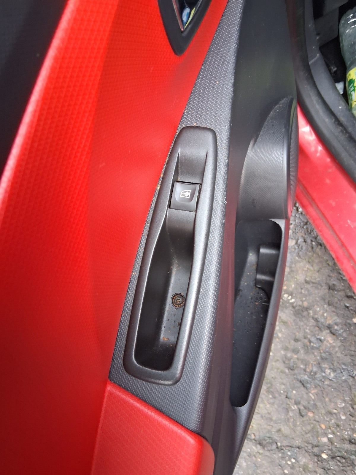 2013 RENAULT CLIO X98 MK4 NSR PASSENGER SIDE REAR LEFT WINDOW CONTROL SWITCH