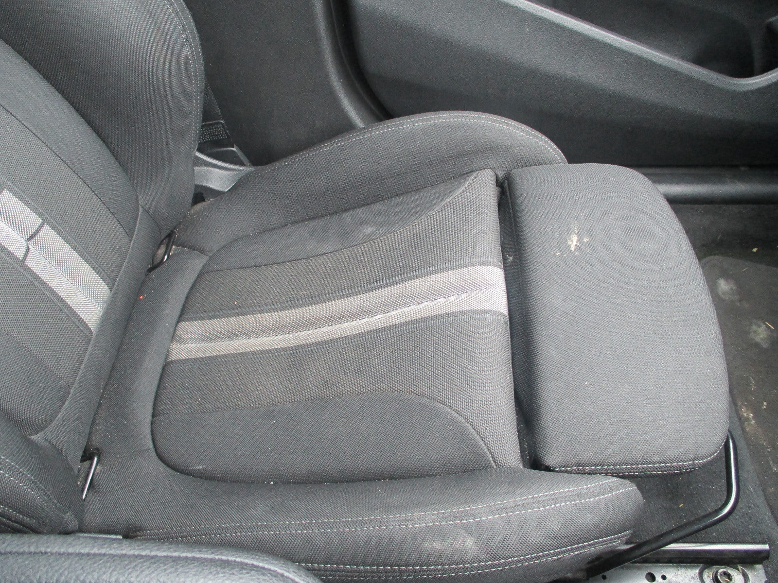 BMW X1 2018 F48 NSF PASSENGER SIDE FRONT INTERIOR COMPLETE SEAT AIRBAG FABRIC