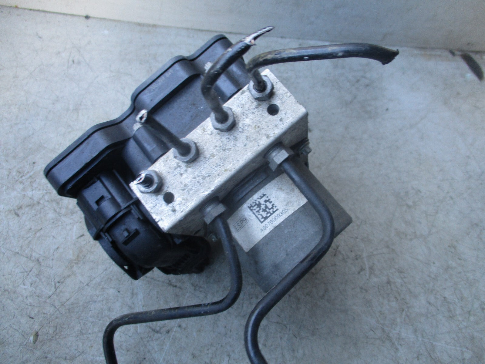 2022 MERCEDES BENZ SPRINTER W907 2.1 DIESEL ABS PUMP MODULATOR A9079009305