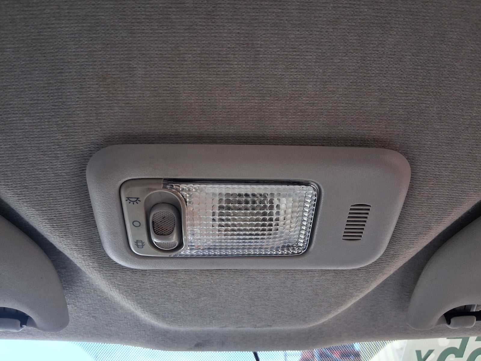 2016 PEUGEOT 108 MK2 FRONT INTERIOR ROOF READING COURTESY LIGHT
