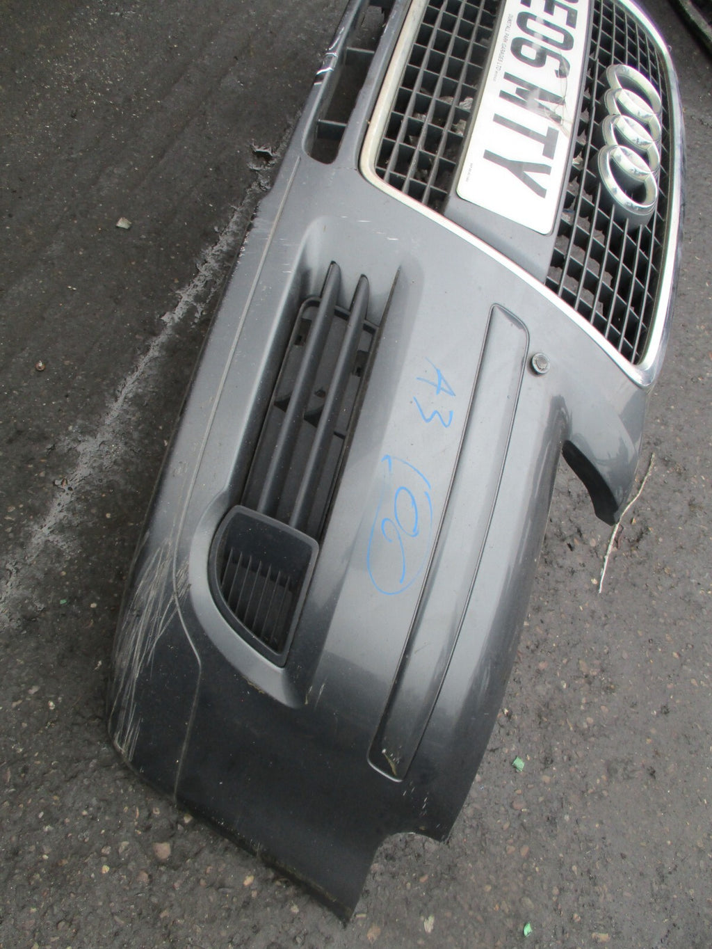 AUDI A3 8P 2006 PREFACELIFT FRONT COMPLETE BUMPER GRILLS GREY
