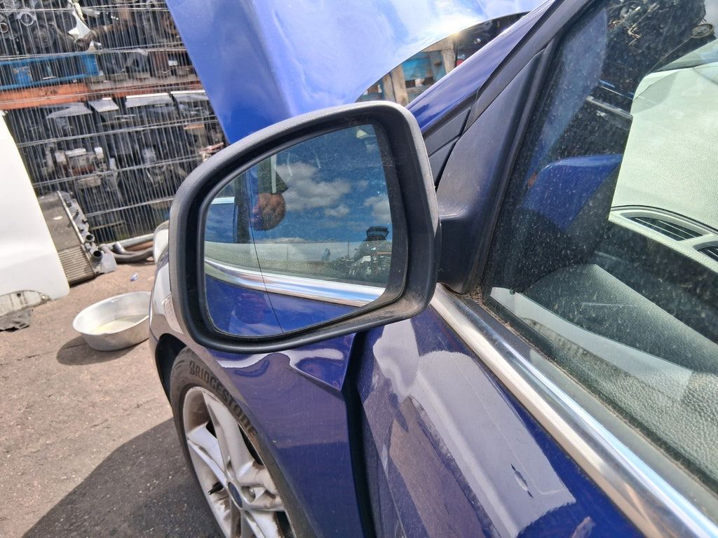 2015 FORD FOCUS MK3 HATCH NS PASSENGER SIDE WING MIRROR DEEP IMPACT BLUE MET HF