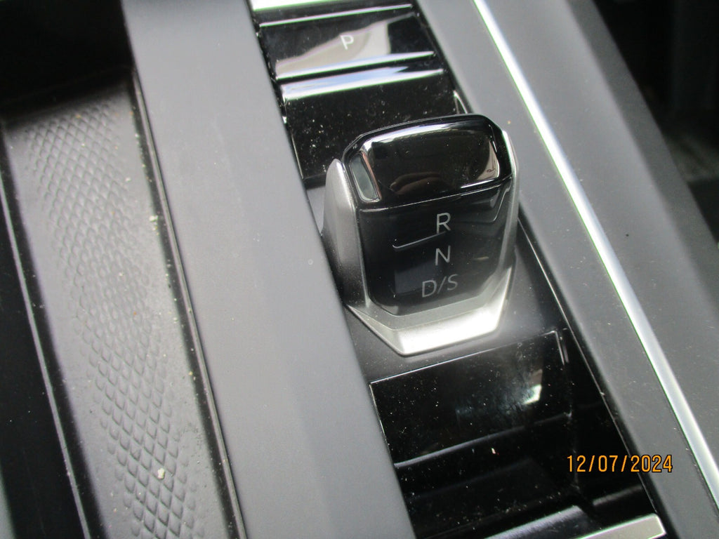 2023 VOLKSWAGEN GOLF MK8 AUTO AUTOMATIC GEARSTICK GEARSHIFTER