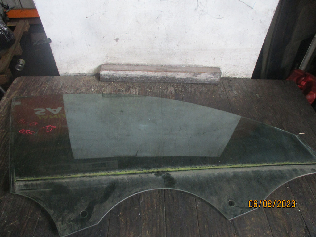AUDI A3 2013 OSF DRIVER SIDE FRONT WINDOW GLASS