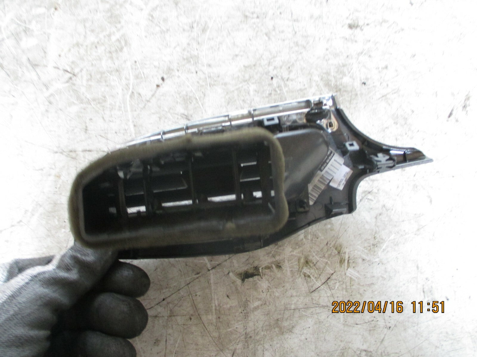 VAUXHALL CORSA E 2018 OSF FRONT DRIVER SIDE AIR VENT 13377948