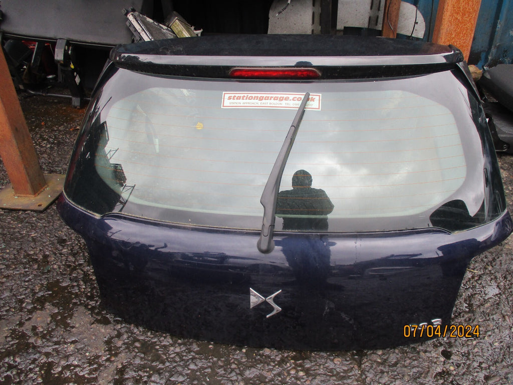 CITROEN DS3 2015 3 DOOR REAR COMPLETE TAILGATE BOOTLID BLUE