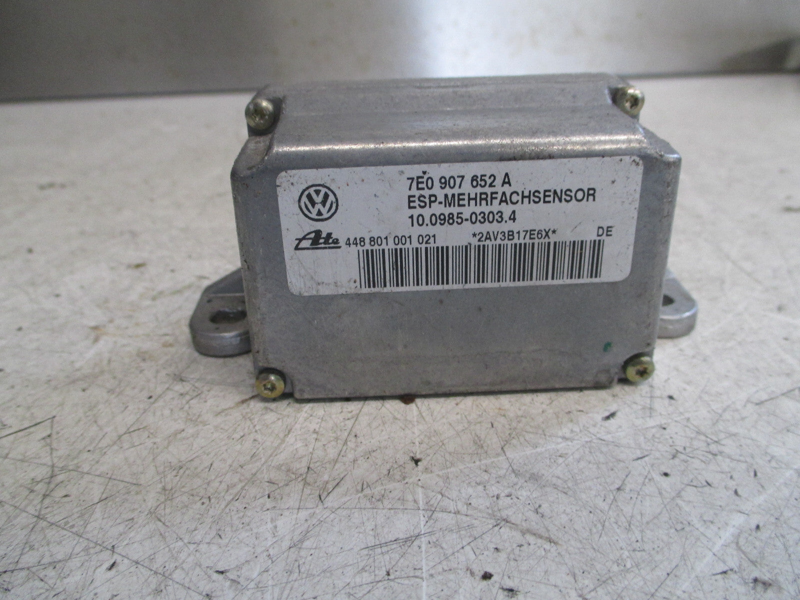 VW VOLKSWAGEN TOUAREG 2005 YAW RATE SENSOR 7E0907652A