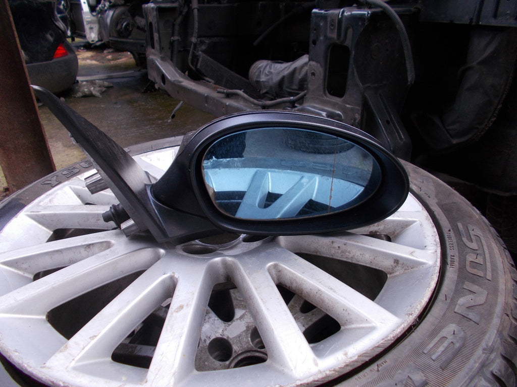 BMW 1 SERIES E87 OS DRIVER SIDE ELECTRIC WING MIRROR SPARKLING GRAPHITE A22/7