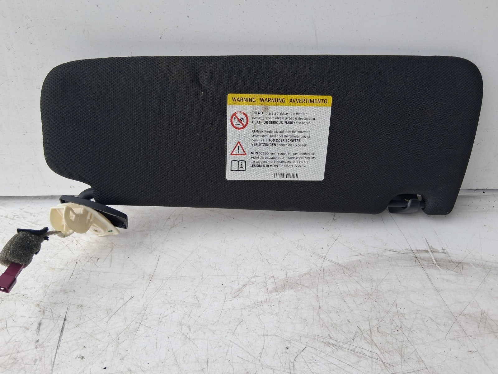 2010 BMW 5 SERIES F10 NSF PASSENGER SIDE FRONT INTERIOR SUN VISOR BLACK