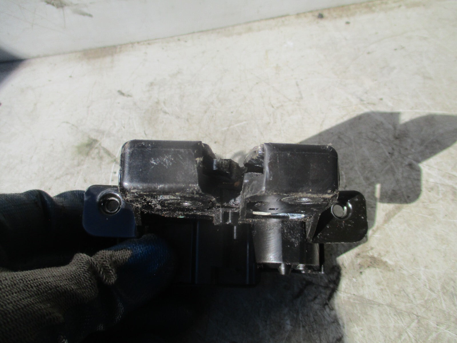 2012 NISSAN QASHQAI J10 REAR BOOTLID TAILGATE BOOT LOCK MECHANISM