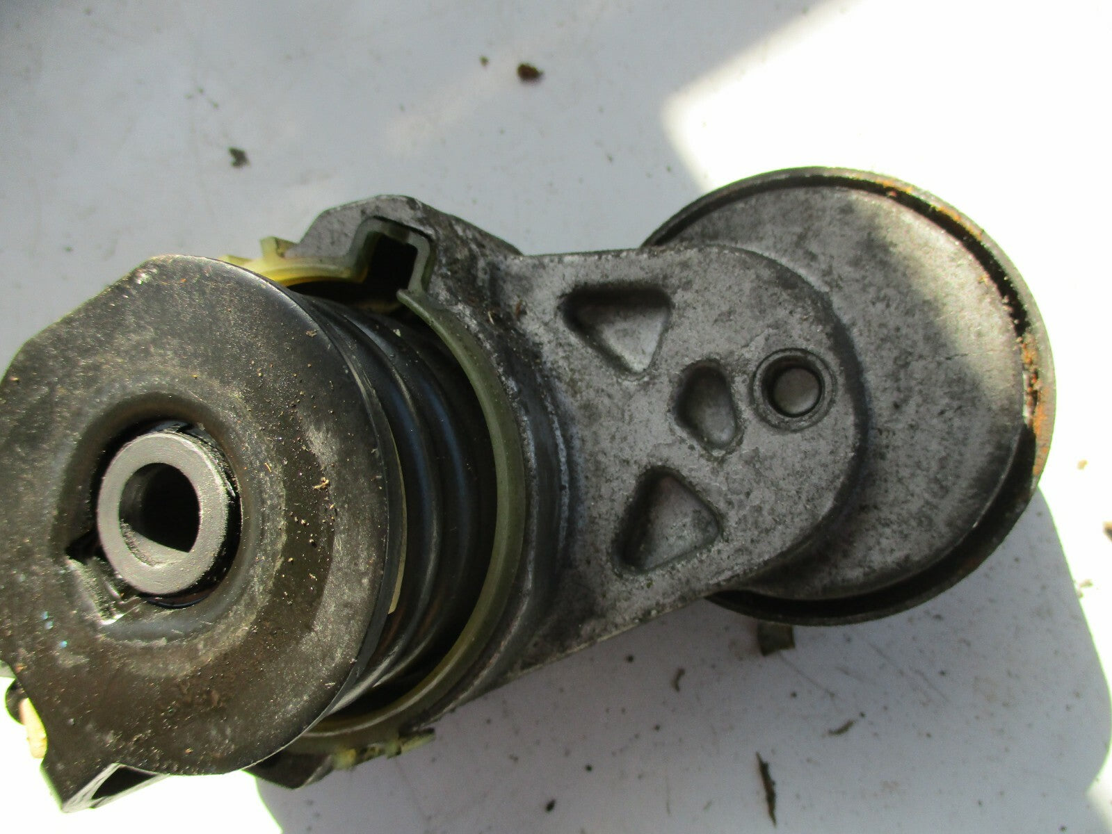 VAUXHALL ASTRA H MK5 1.8 PETROL BELT TENSIONER 55556090AZ