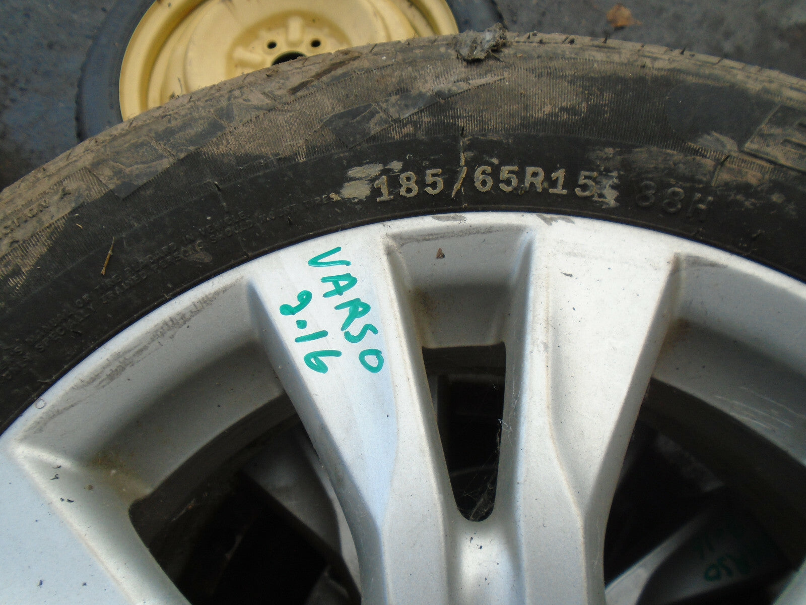 TOYOTA VERSO 2016 15 INCH SINGLE ALLOY WHEEL WITH TYRE 185/65R15