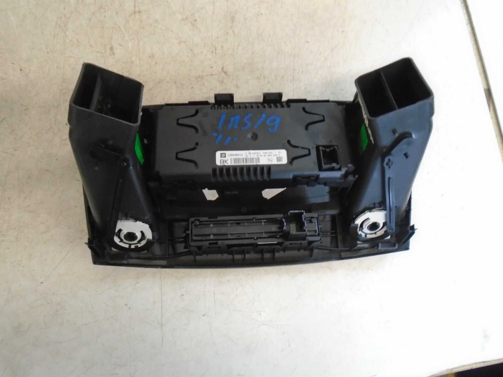 VAUXHALL INSIGNIA 2011 MK1 FRONT DASHBOARD DISPLAY SCREEN AIR VENT 12844841G