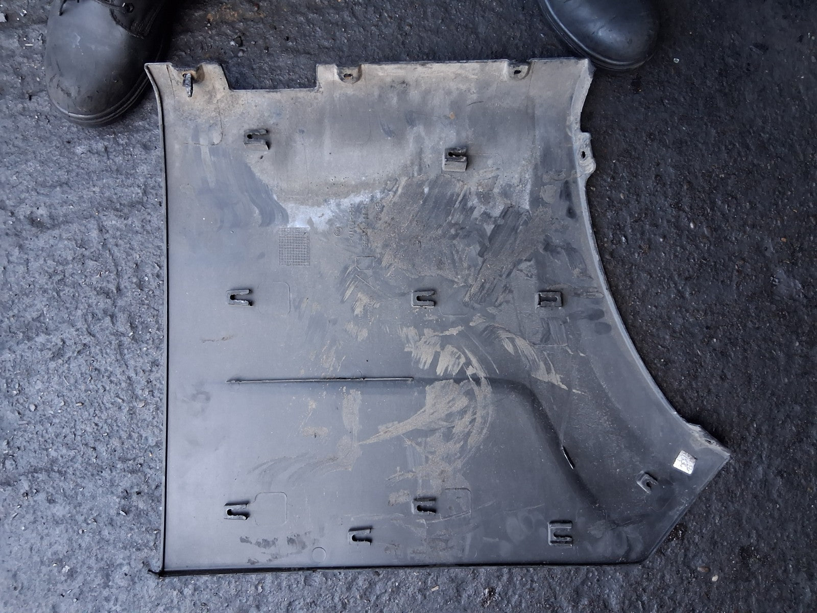 2021 PEUGEOT BOXER MK3 OSR DRIVER SIDE REAR RIGHT WHEEL ARCH TRIM 1311712070