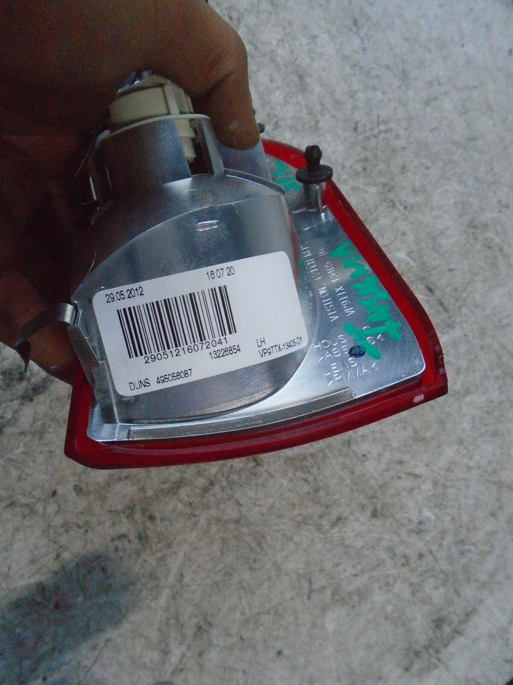 VAUXHALL INSIGNIA MK1 2012 NSR PASSENGER SIDE REAR INNER TAIL LIGHT 13226854