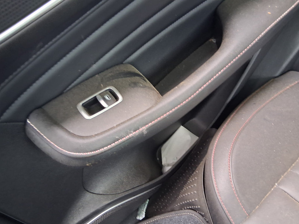 2022 MG HS EXCLUSIVE OSR DRIVER SIDE REAR RIGHT WINDOW CONTROL SWITCH