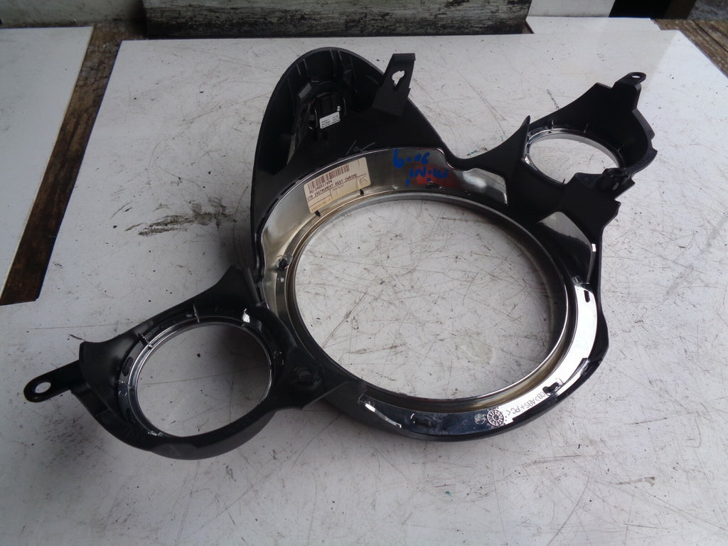 BMW MINI R52 2006 COOPER S 2006 1.6 SPEEDOMETER SURROUND TRIM rg 24051 404