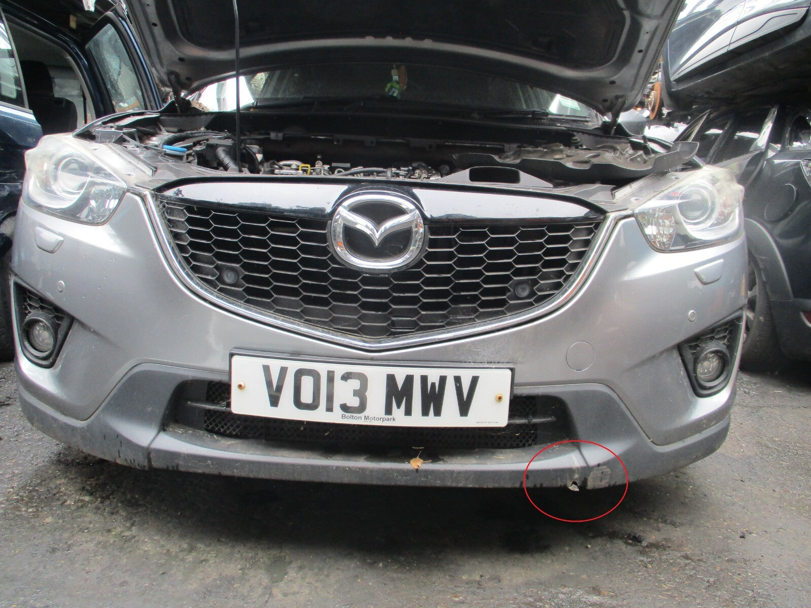 2013 MAZDA CX 5 MK1 FRONT COMPLETE BUMPER WITH BADGE GRILL FOG LIGHTS SILVER P38