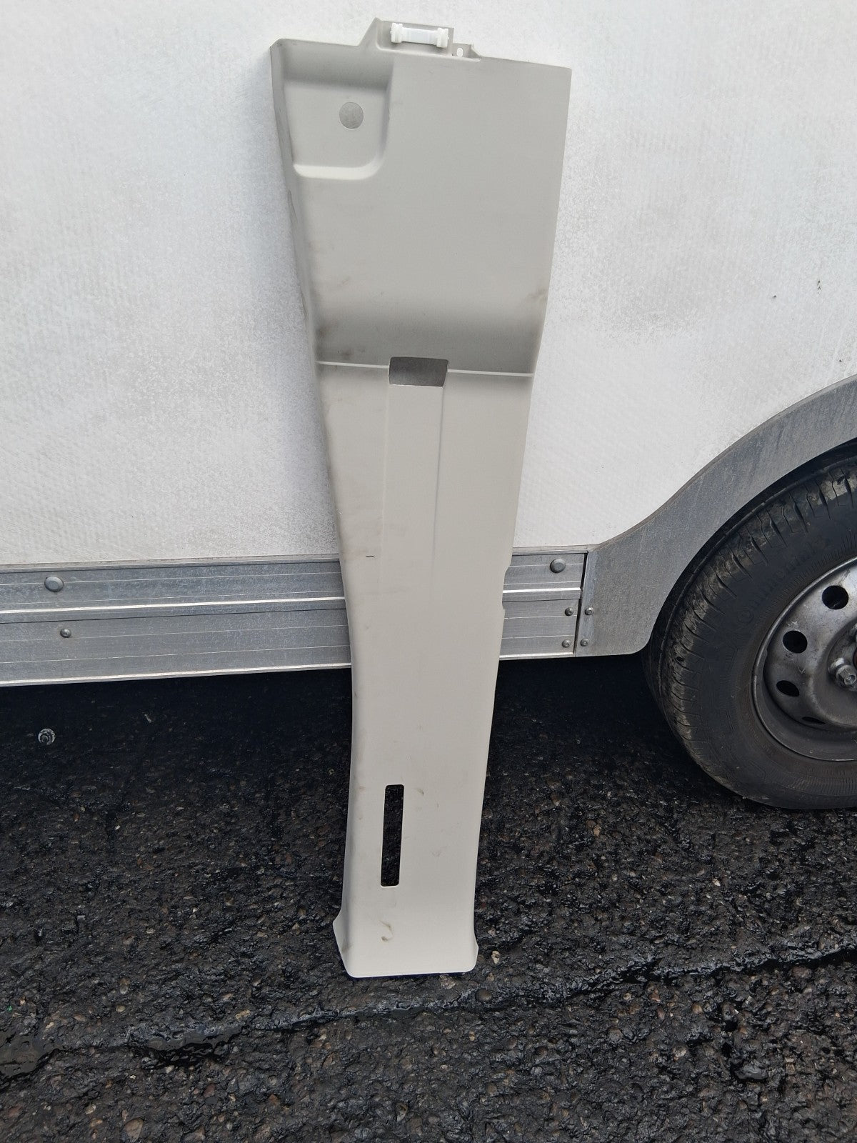 2024 FIAT DUCATO MK3 NSF PASSENGER SIDE FRONT A PILLAR TRIM PANEL 1305996070