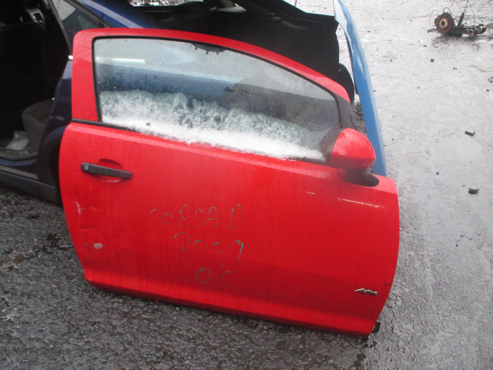 VAUXHALL CORSA D 2009 3 DOOR OS DRIVER SIDE COMPLETE DOOR RED