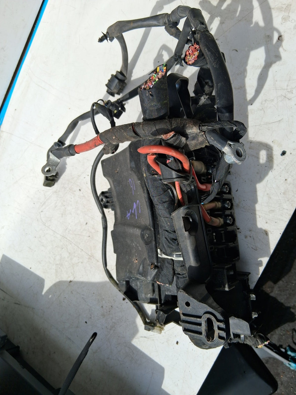 MERCEDES BENZ CLA 2016 C117 2.1 DIESEL RELAY FUSE BOX ASSEMBLY
