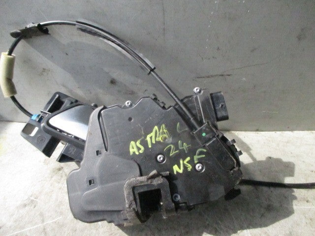 2024 VAUXHALL ASTRA L NSF PASSENGER LEFT DOOR LOCK MECHANISM 9835419380
