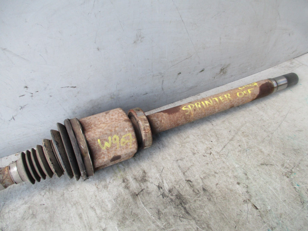 2020 MERCEDES BENZ SPRINTER W907 2.1 DIESEL OS DRIVER SIDE FRONT DRIVESHAFT FWD