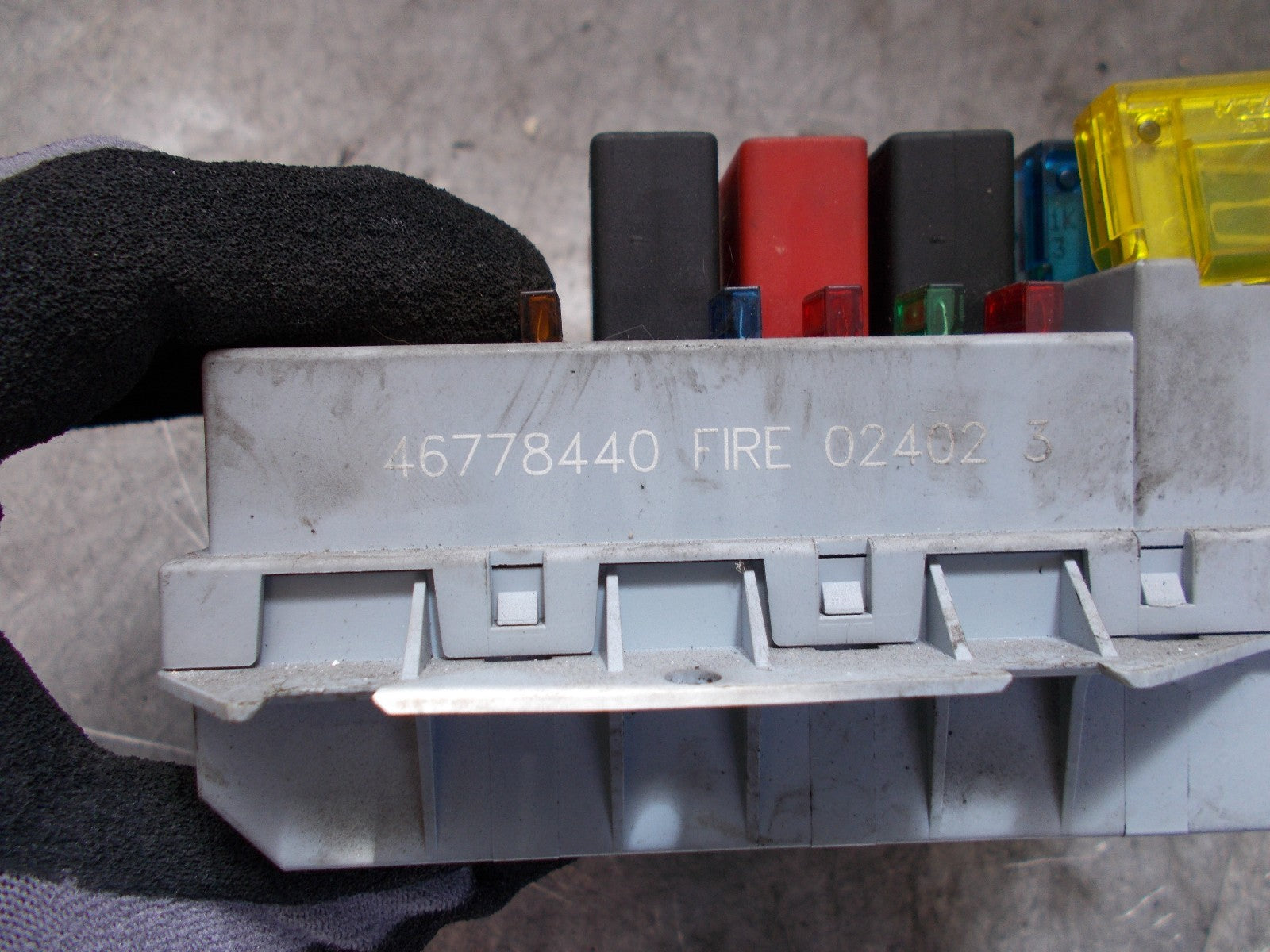 FIAT PUNTO 2005 MK2 FUSE BOX RELAY 46778440