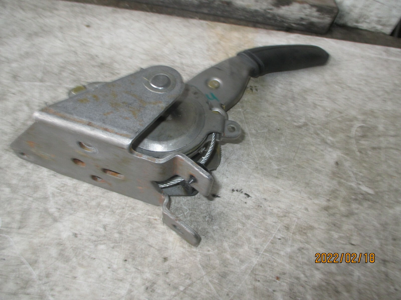 PEUGEOT 407 2004 MANUAL PARKING HANDBRAKE 9654841677