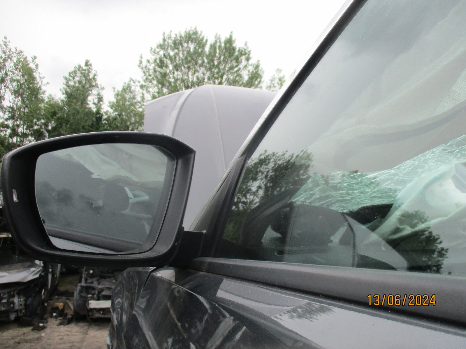 2020 VW VOLKSWAGEN T ROC NSF PASSENGER SIDE POWERFOLD WING MIRROR GREY MET LR7H