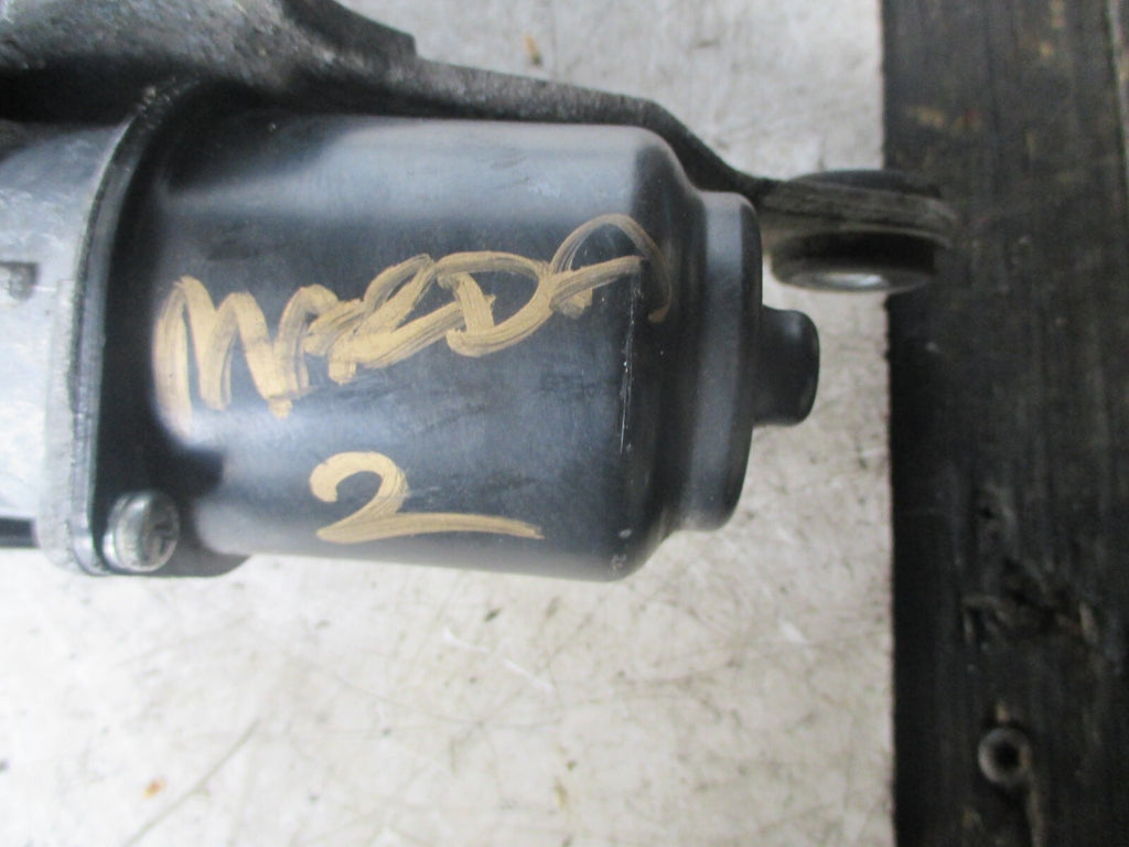 MAZDA 2 MK2 2014 FRONT WINDSCREEN WIPER MOTOR