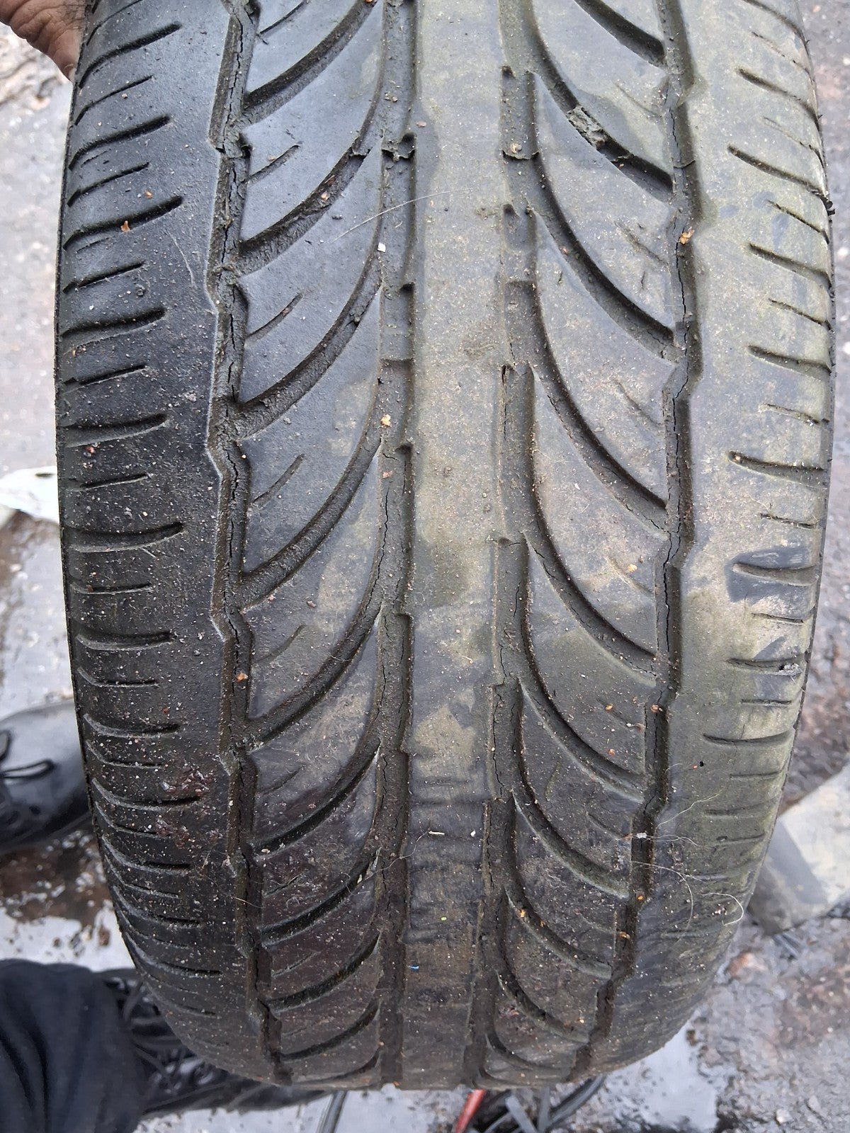 2010 SKODA FABIA MK2 15 INCH STEEL WHEEL WITH TYRE 195/55R15