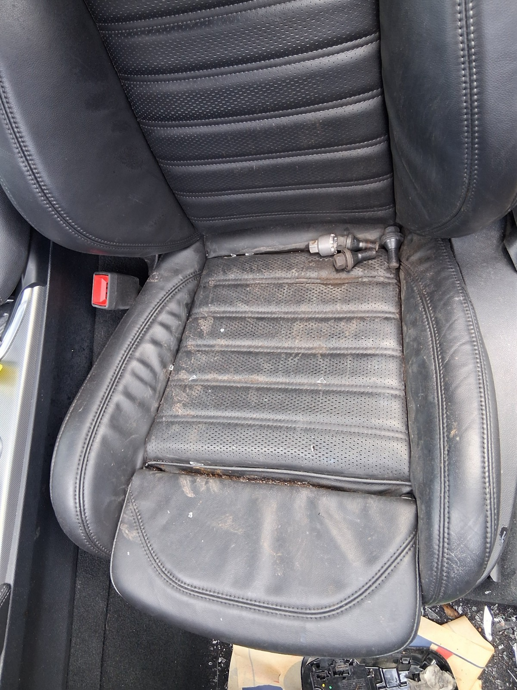 2022 ALFA ROMEO STELVIO 4Q NSF PASSENGER SIDE FRONT LEFT COMPLETE LEATHER SEAT