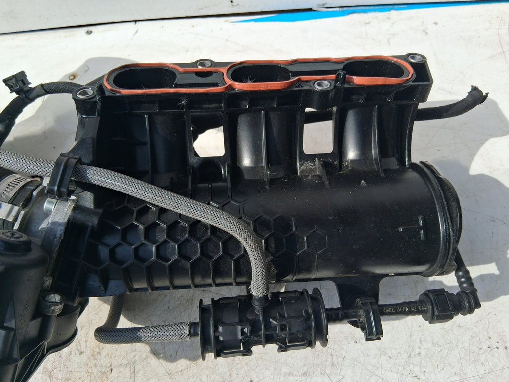 2021 PEUGEOT 208 INTAKE MANIFOLD 9802040580