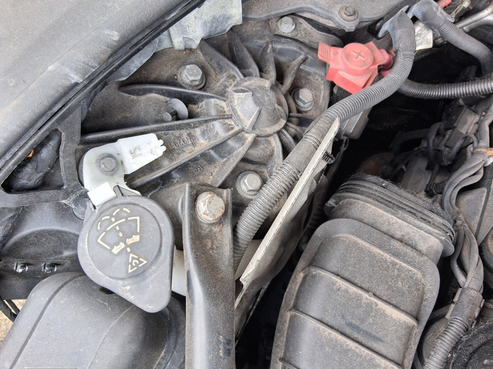 2012 BMW 5 SERIES F10 1.2 DIESEL WINDSCREEN WASHER WATER BOTTLE RESERVOIR