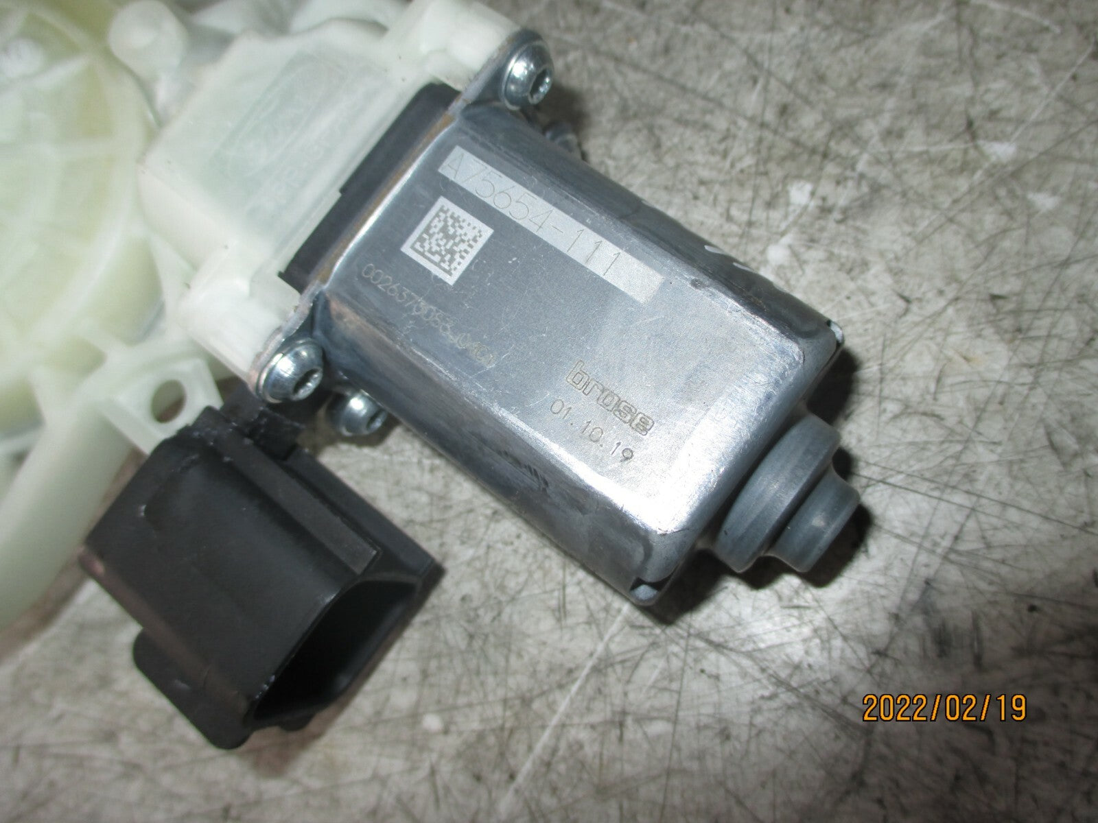 FORD FIESTA MK8 2019 NSF PASSENGER SIDE FRONT WINDOW MOTOR A75654111