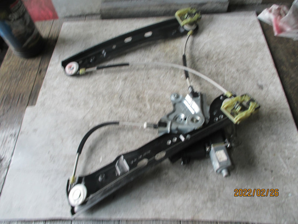 VAUXHALL INSIGNIA 2014 MK1 OSF FRONT DRIVER SIDE WINDOW REGULATOR MOTOR 20952453