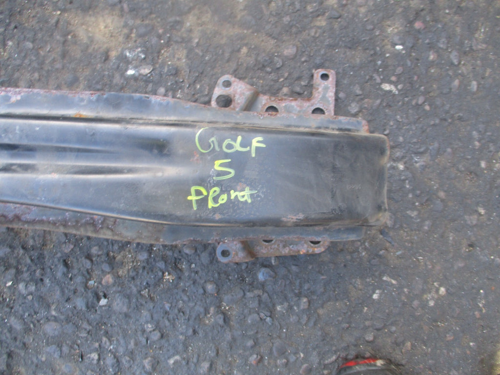 VW VOLKSWAGEN GOLF MK5 2005 FRONT BUMPER REINFORCEMENT CRASH BAR