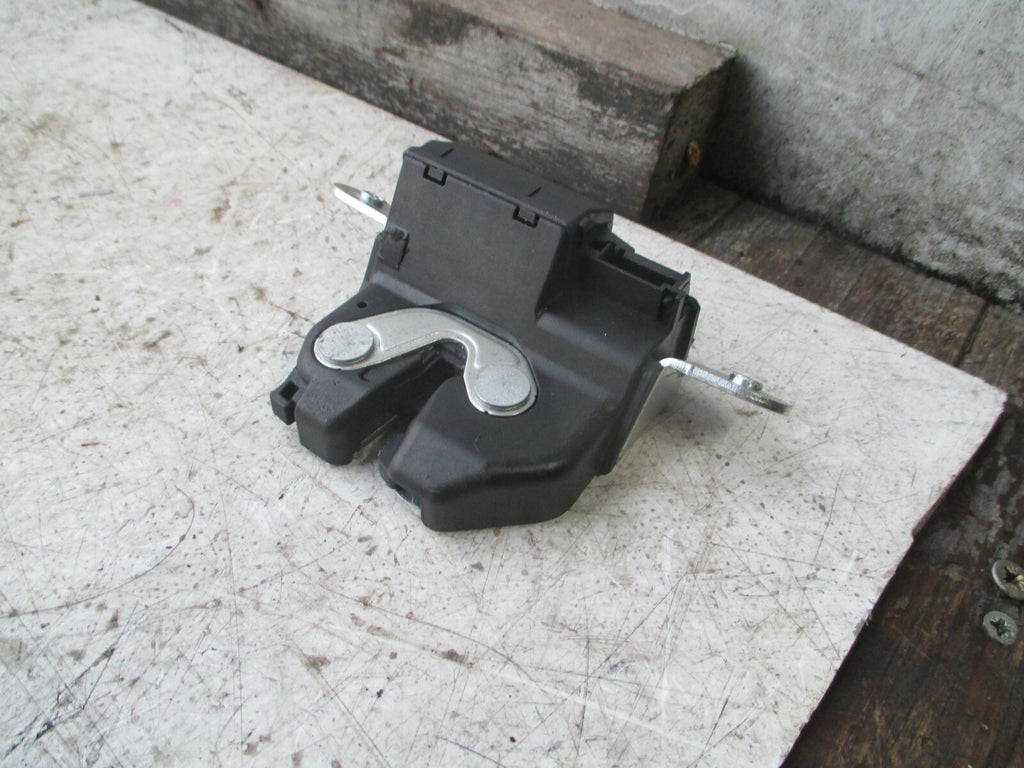 FIAT 500 2019 REAR BOOTLID TAILGATE 3 DOOR BOOT LOCK MECH