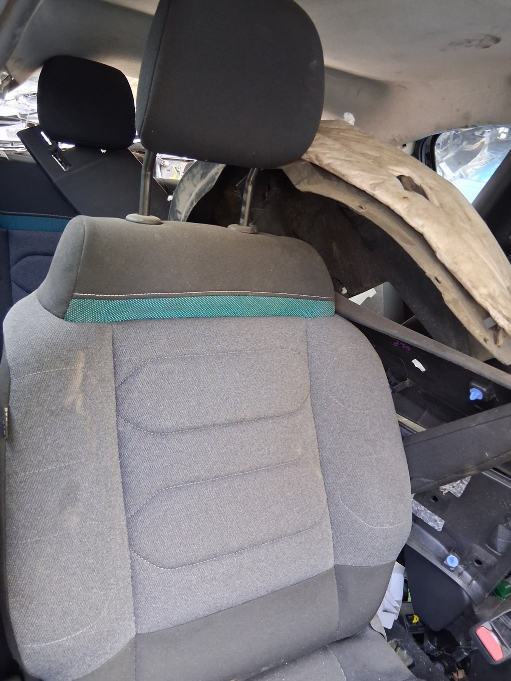 2021 CITROEN C3 MK3 OSF DRIVER SIDE FRONT RIGHT COMPLETE FABRIC SEAT