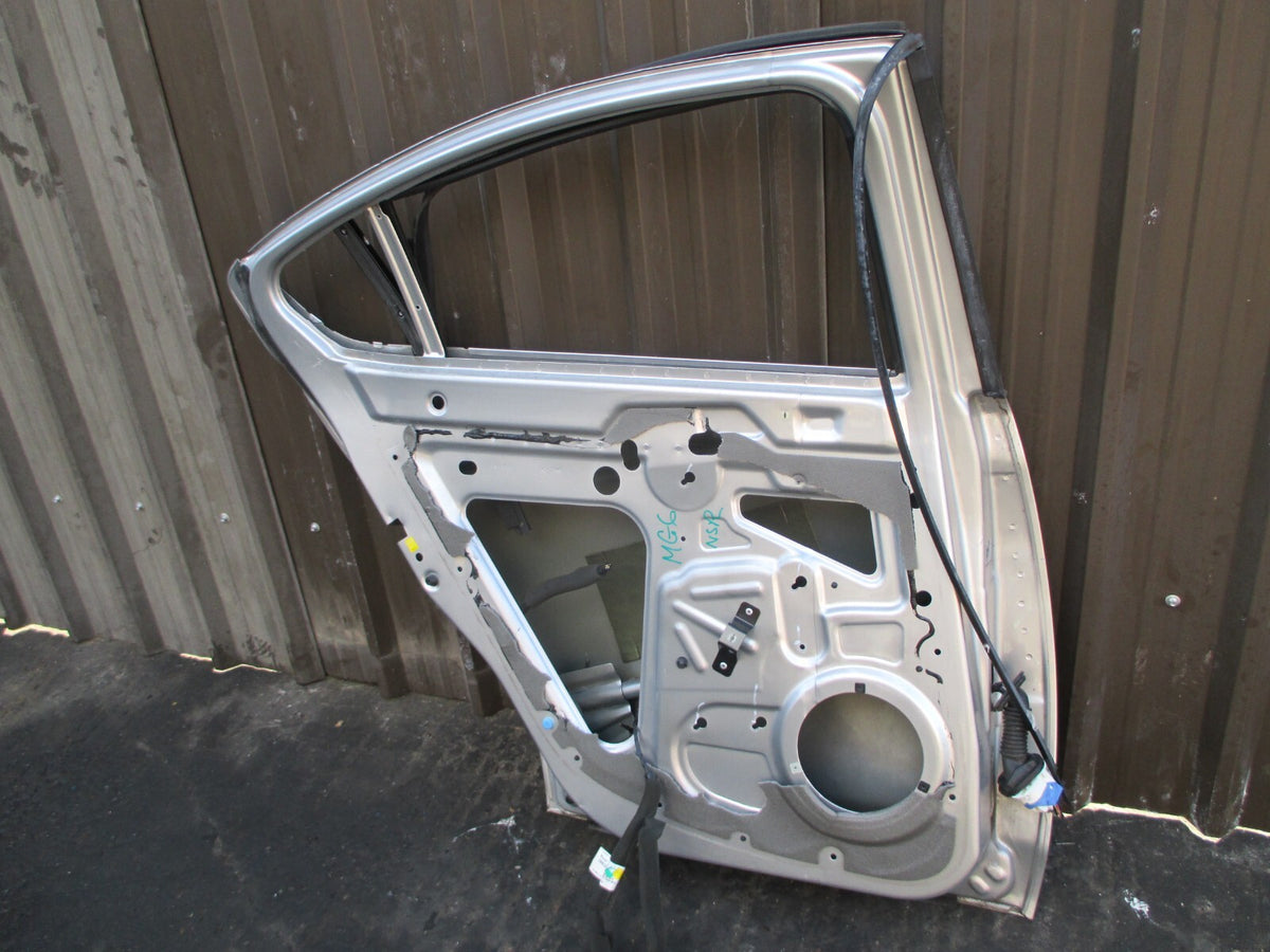MG MG6 2011 NSR PASSENGER SIDE REAR DOOR SILVER